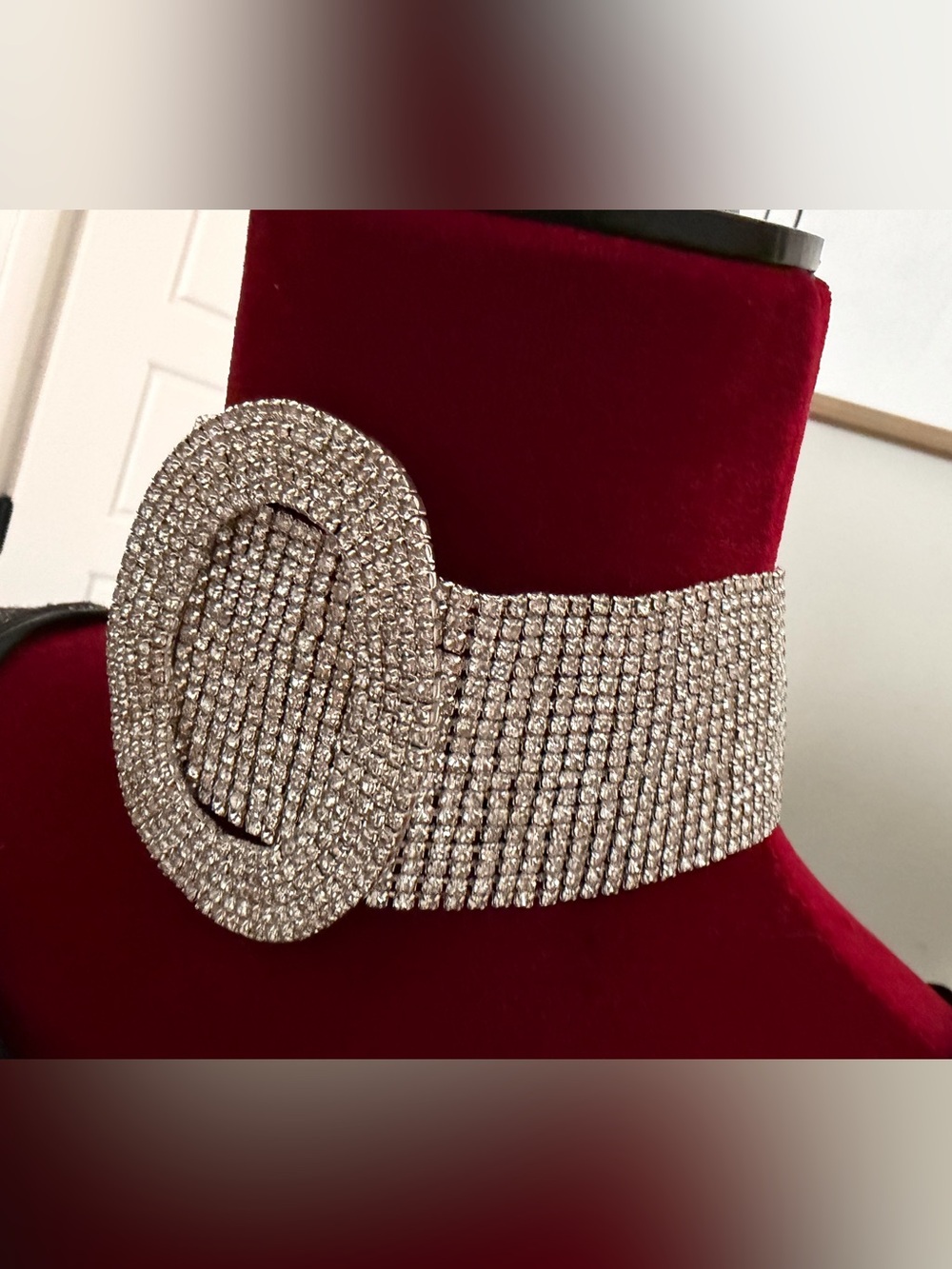 Crystal Rhinestone Statement Choker Necklace - Silver